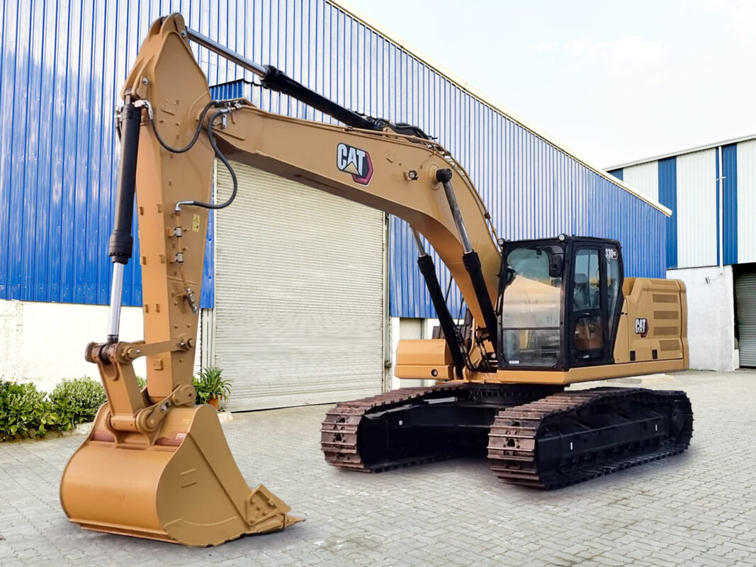 CAT 330GC